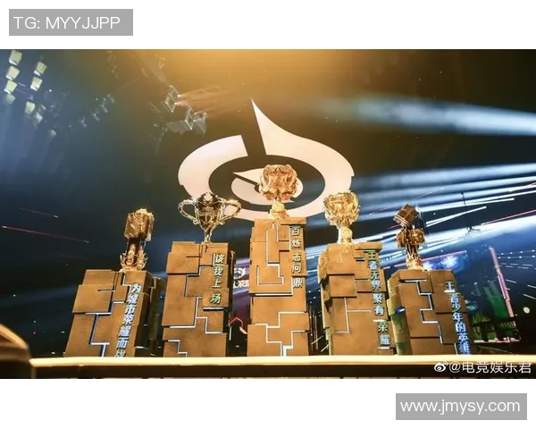 王者荣耀深度解析FPX战队的控制策略与战术布局